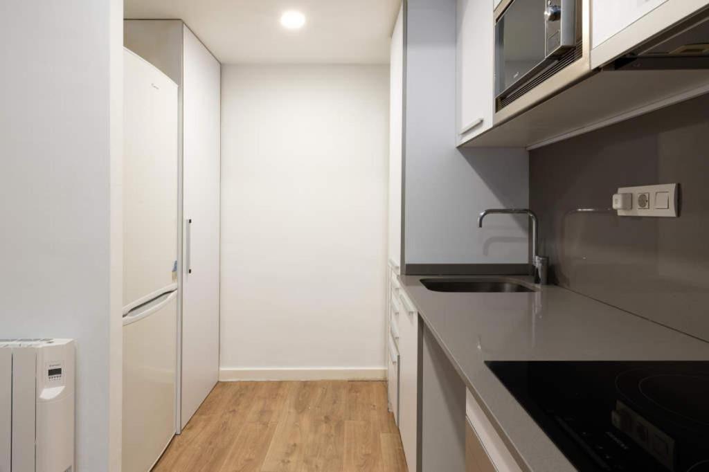 Apartment Live Camp Nou L’Hospitalet de Llobregat Exterior foto